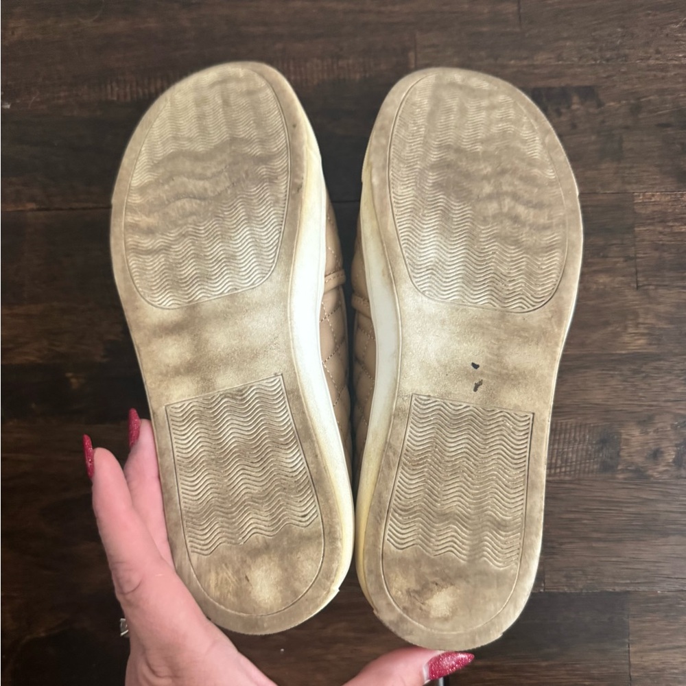 Steve Madden Women’s Beige Quilted Slip-On Shoes - Picture 7 of 8